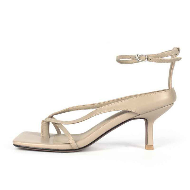 assimilation Forstad mulighed Ducie London Anais square stilet sandal beige 1699,- online hos Milium