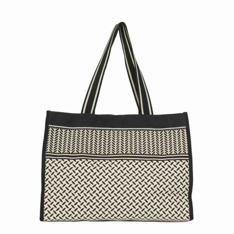 tote east west Cassis
