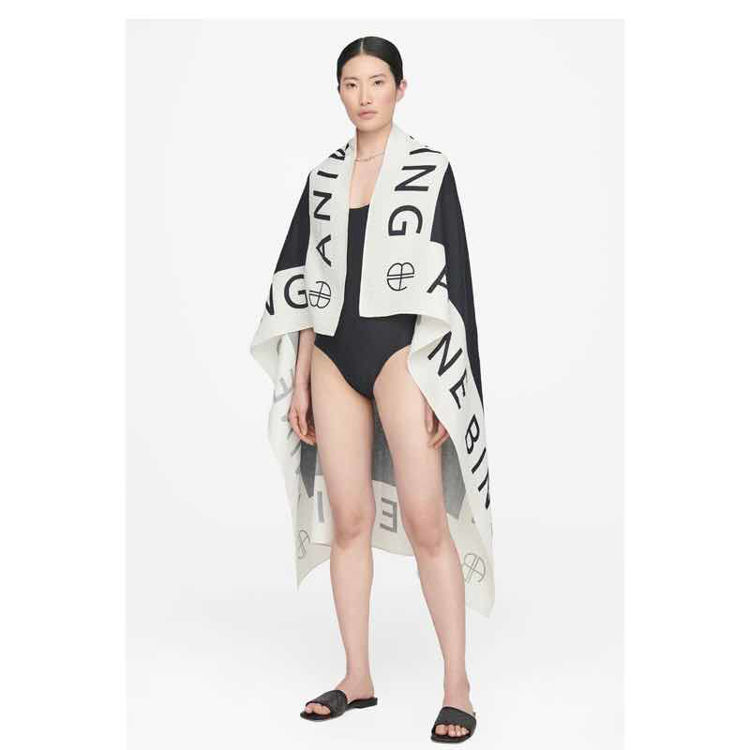 sarong black and cream