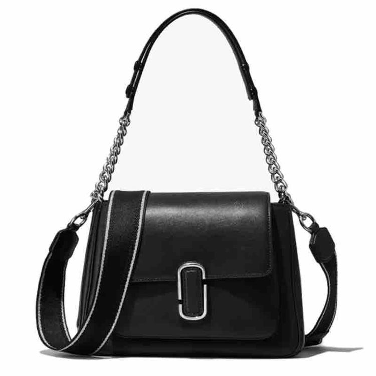 indad Hæderlig insekt Marc Jacobs The J Marc Chain Satchel. Skuldertaske i sort skind med rem og  kæde i sølv