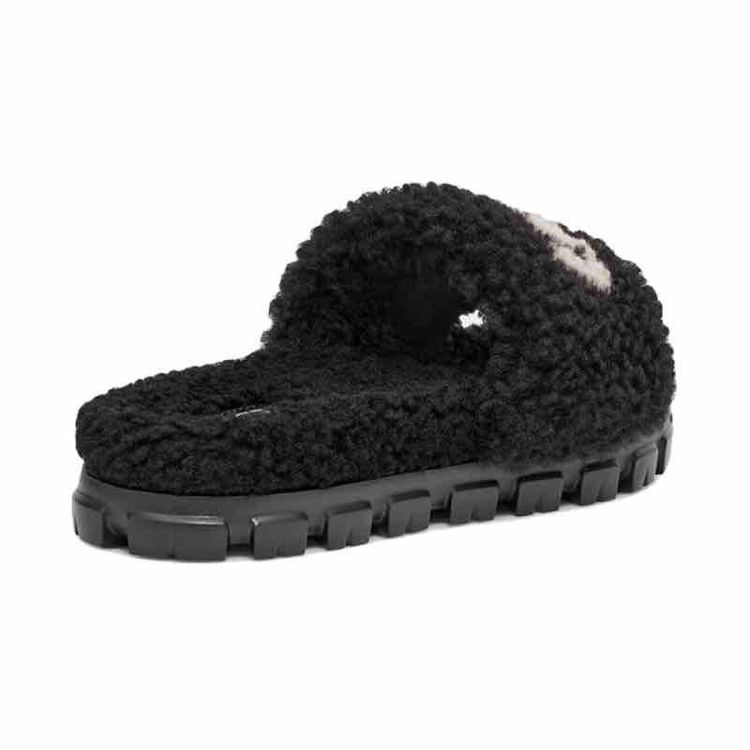 sandal curly
