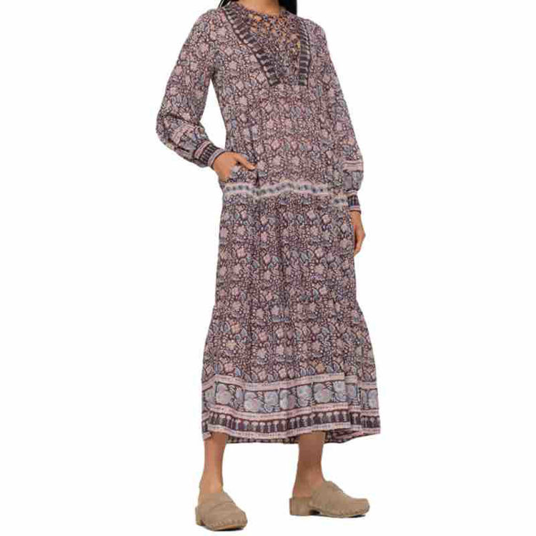 dress amaki border