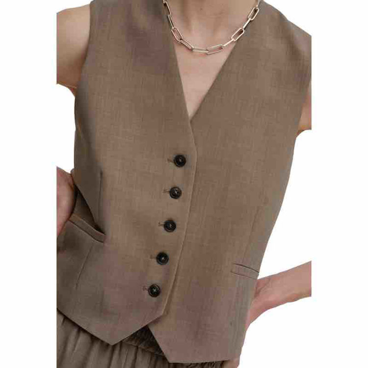 vest