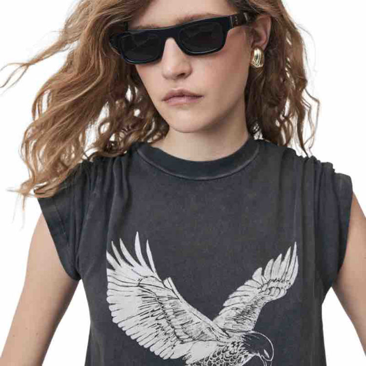 lili tee eagle