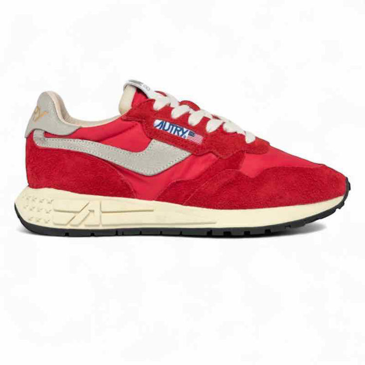 sneakers low