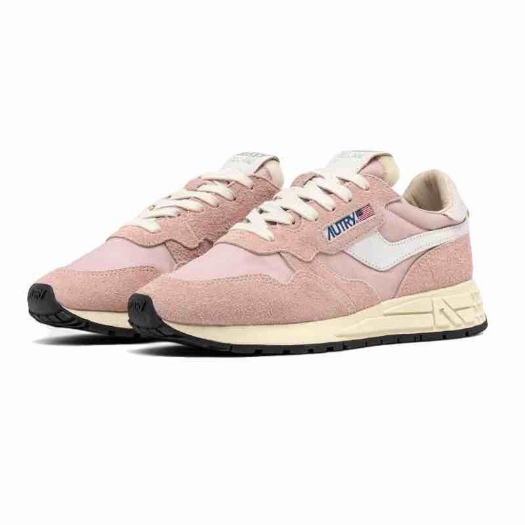 sneakers low