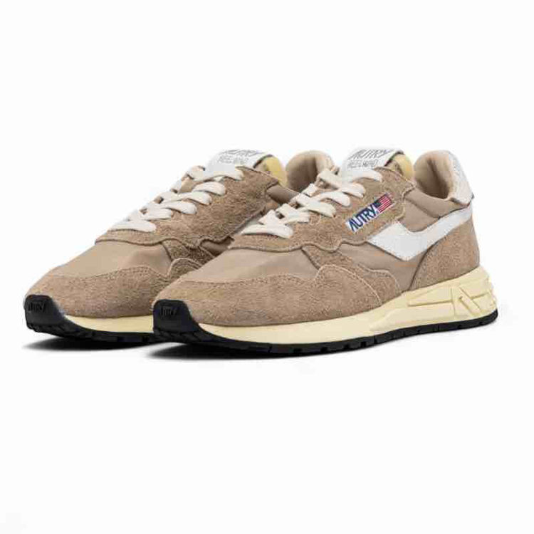 sneakers low