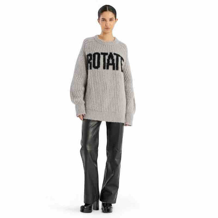 logo sweater