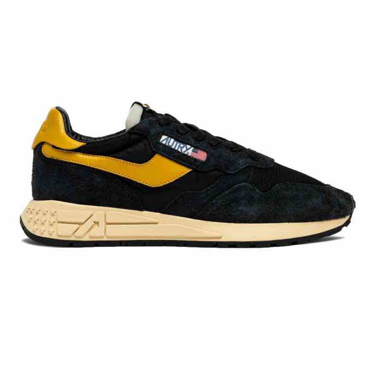 sneakers low