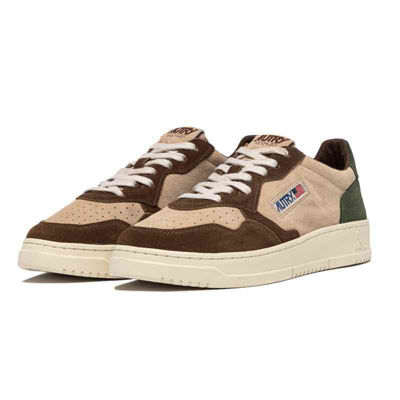 sneakers low