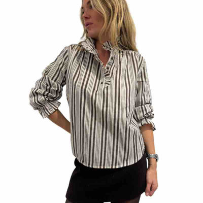 stribet skjorte med flæse